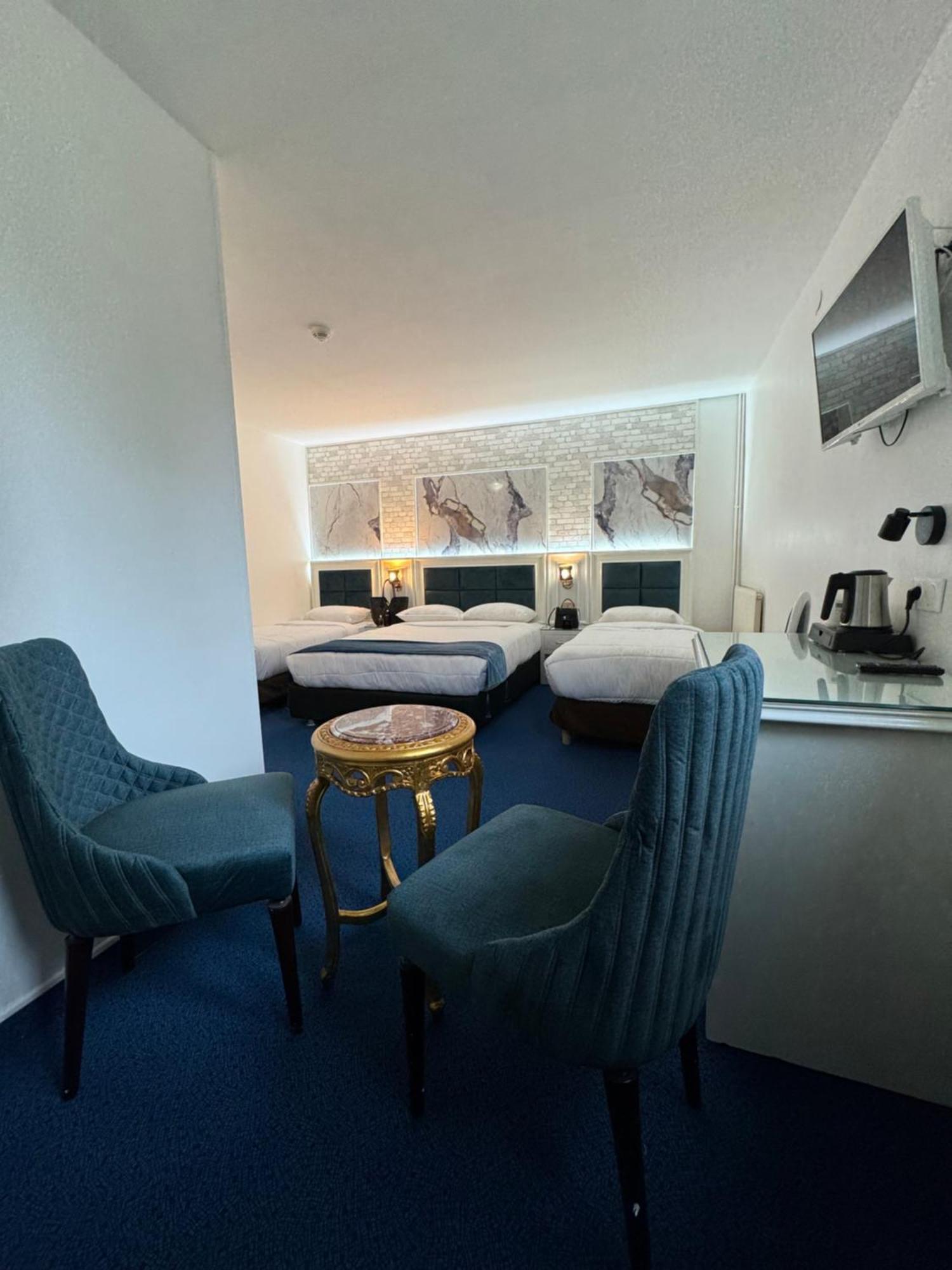 Hotel Grand Paris Villejuif Kültér fotó